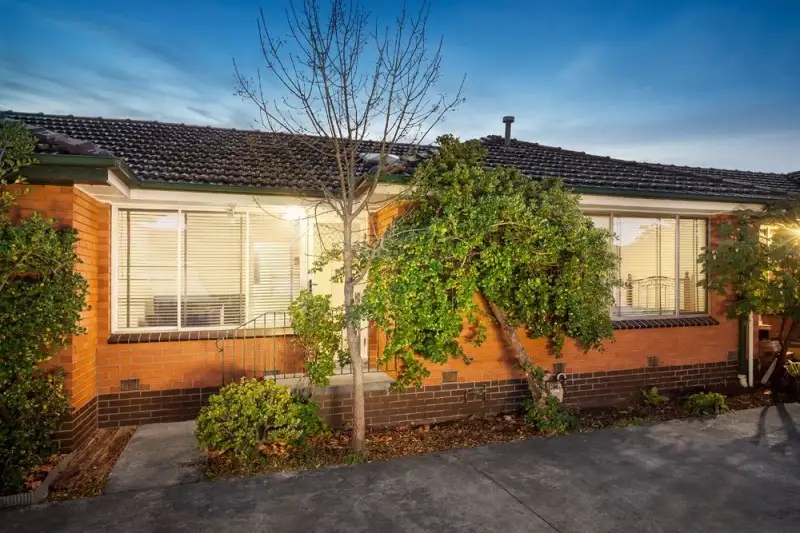 Main view of Homely unit listing, 2/22 Crookston Road, Reservoir VIC 3073