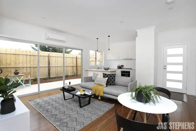 Main view of Homely unit listing, 2/49 Hampshire Road, Sunshine VIC 3020