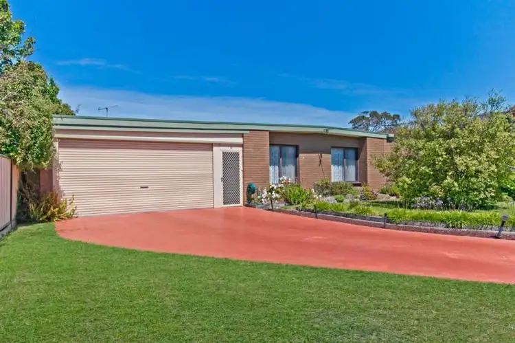 Second view of Homely house listing, 6 Regia Court, Portland VIC 3305