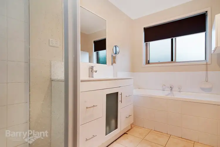 Seventh view of Homely house listing, 33/5 Piney Ridge, Endeavour Hills VIC 3802