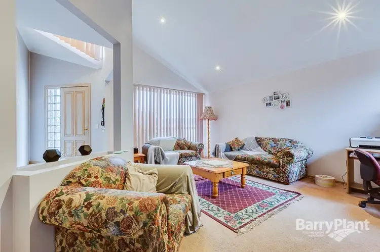 Second view of Homely house listing, 2 Penshurst Court, Hillside VIC 3037