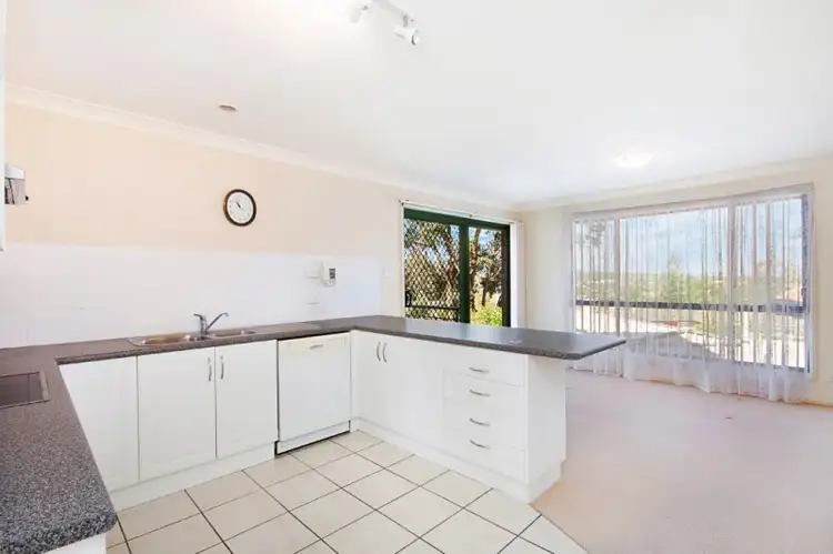 Fifth view of Homely villa listing, 3/5a Boldon Close, Charlestown NSW 2290