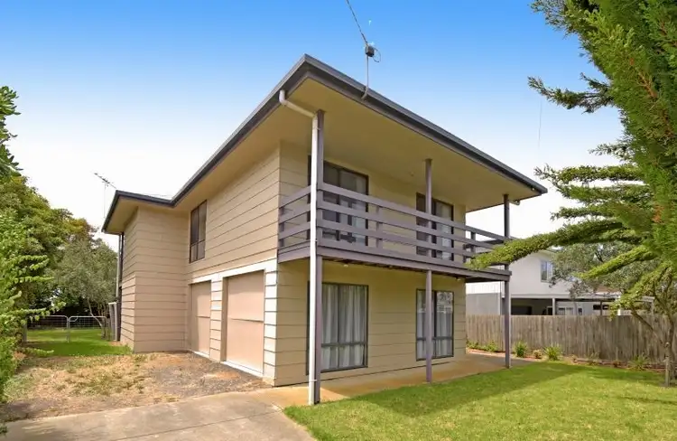 3 Whiting Avenue, Indented Head VIC 3223