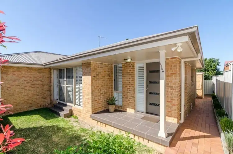 195A Lambton Road, New Lambton NSW 2305