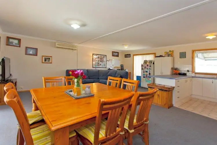 Seventh view of Homely house listing, 130 Pioneer Drive, Jindera NSW 2642