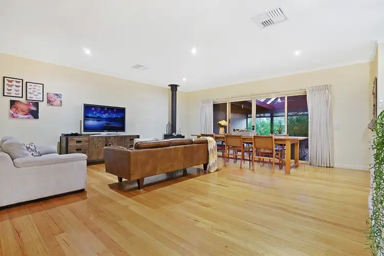 Seventh view of Homely house listing, 5 Elliott Court, Eaglehawk VIC 3556