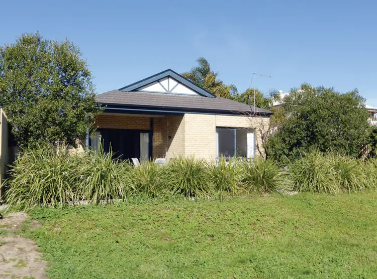 Fifth view of Homely house listing, 2/36 Mardon Drive, Horsham VIC 3400