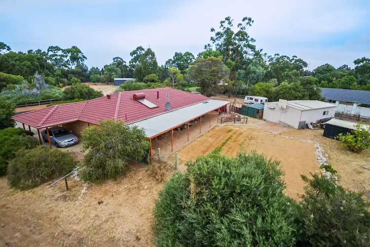 30 Kalgaritch Avenue, West Busselton WA 6280