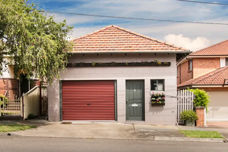 13 Thorncraft Parade, Campsie NSW 2194