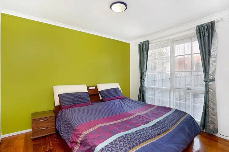 Fifth view of Homely unit listing, 2/136 Huntingdale Road, Mount Waverley VIC 3149