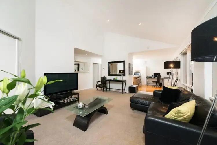 Second view of Homely unit listing, 3/7 Belmont Avenue, Glen Iris VIC 3146