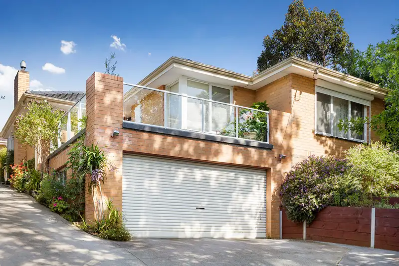 Main view of Homely unit listing, 1/37 Soderlund Drive, Doncaster VIC 3108