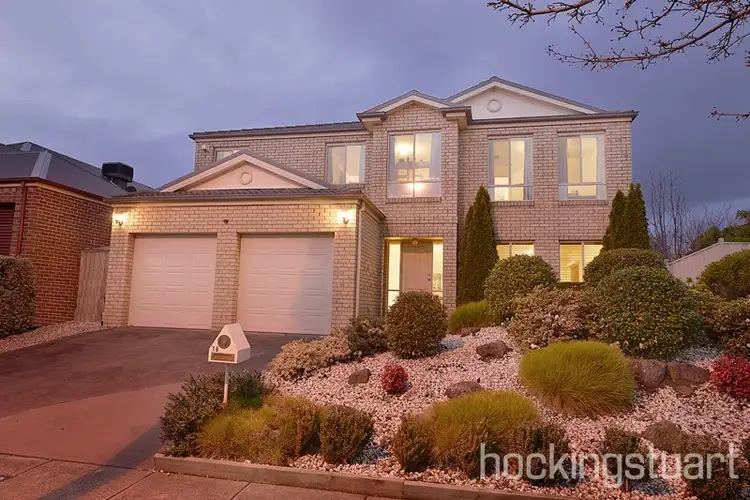 18 Ridgemont Drive, Berwick VIC 3806