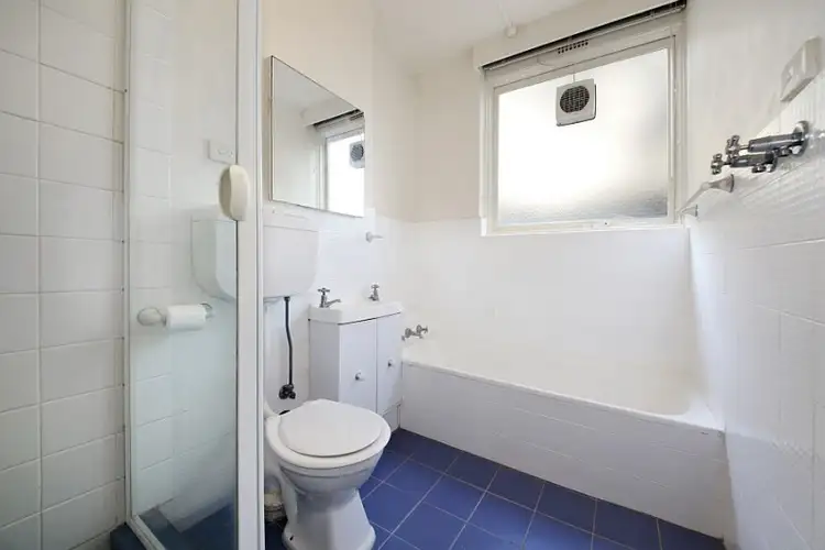 Fifth view of Homely apartment listing, 1/209 Dandenong Road, Prahran VIC 3181