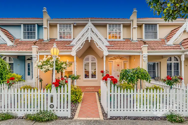 38 Park View Terrace, Sydenham VIC 3037