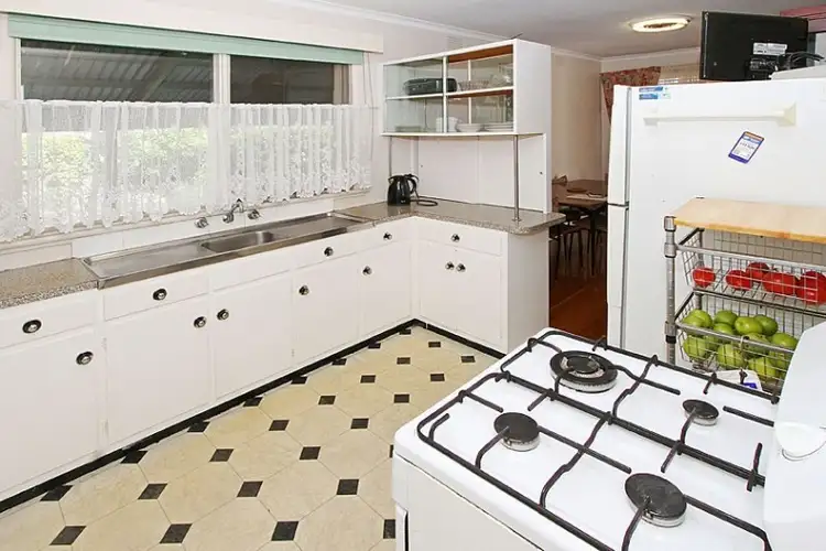 Fifth view of Homely house listing, 11 Daleglen Street, Reservoir VIC 3073