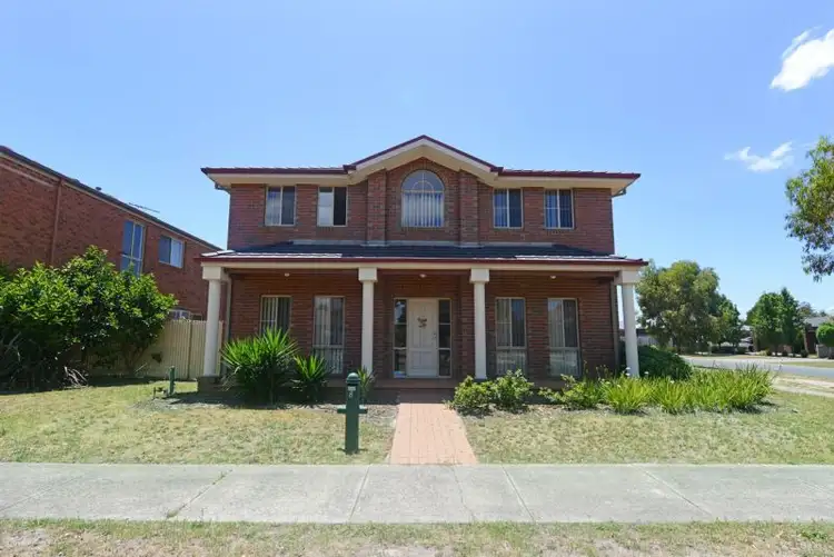 Main view of Homely house listing, 8 Pepperbush Crescent, Langwarrin VIC 3910