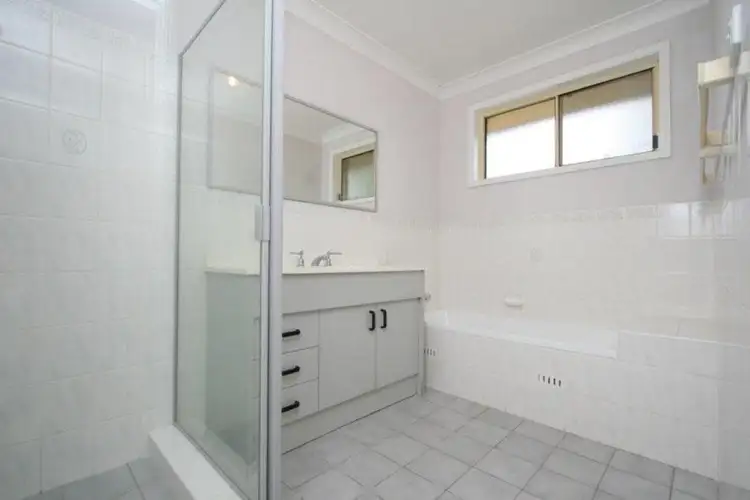 Fifth view of Homely house listing, 1/11 Proserpine Close, Ashtonfield NSW 2323