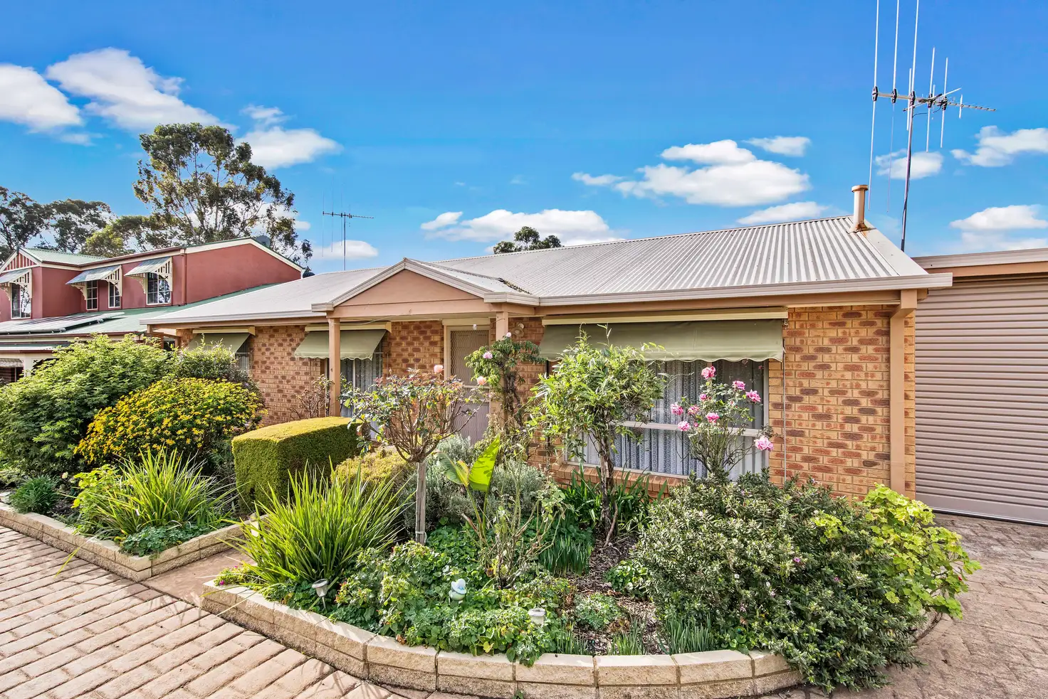 Main view of Homely house listing, 4/18 Lowe Street, Kangaroo Flat VIC 3555