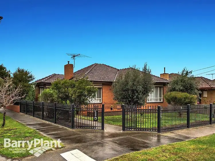 42 Levenia Street, St Albans VIC 3021