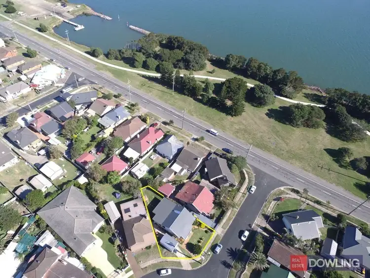 3 Beeston Road, Stockton NSW 2295