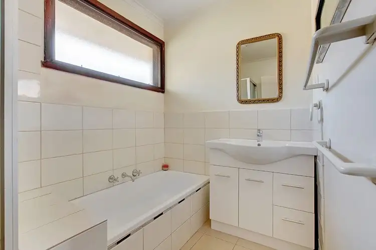 Fourth view of Homely unit listing, 4/14-16 New Street, Ringwood VIC 3134