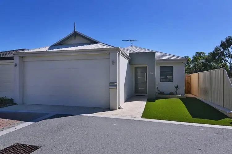 Main view of Homely house listing, 19 Atley Pass, Carramar WA 6031