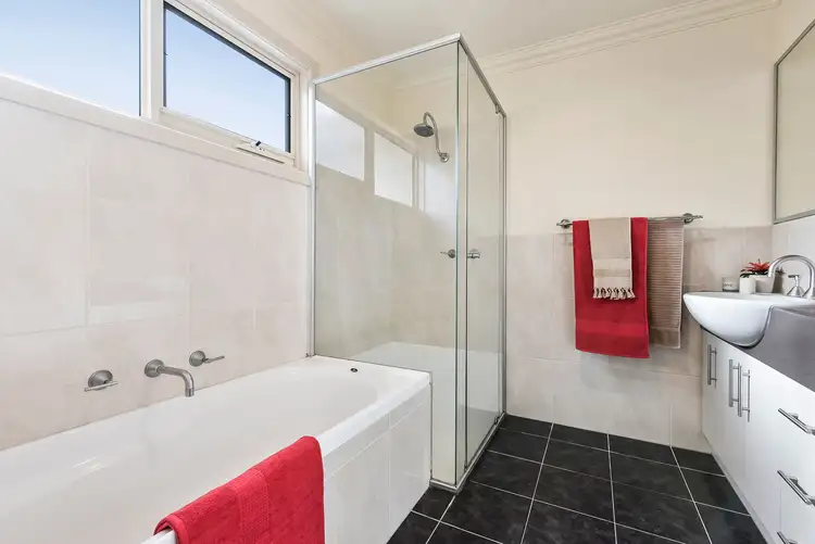 Sixth view of Homely townhouse listing, 2/61 Franklin Road, Doncaster East VIC 3109
