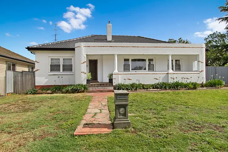 32 Burrowes Street, Golden Square VIC 3555