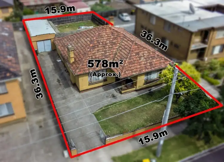 Second view of Homely house listing, 16 Marsden Crescent, St Albans VIC 3021