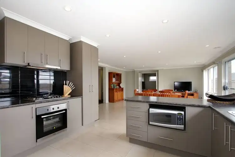 Third view of Homely house listing, 86 Hammersmith Circuit, Traralgon VIC 3844