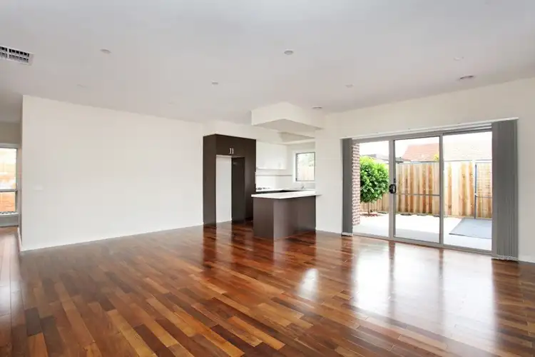 Fourth view of Homely unit listing, 2/4 Bradman Street, Sunshine North VIC 3020