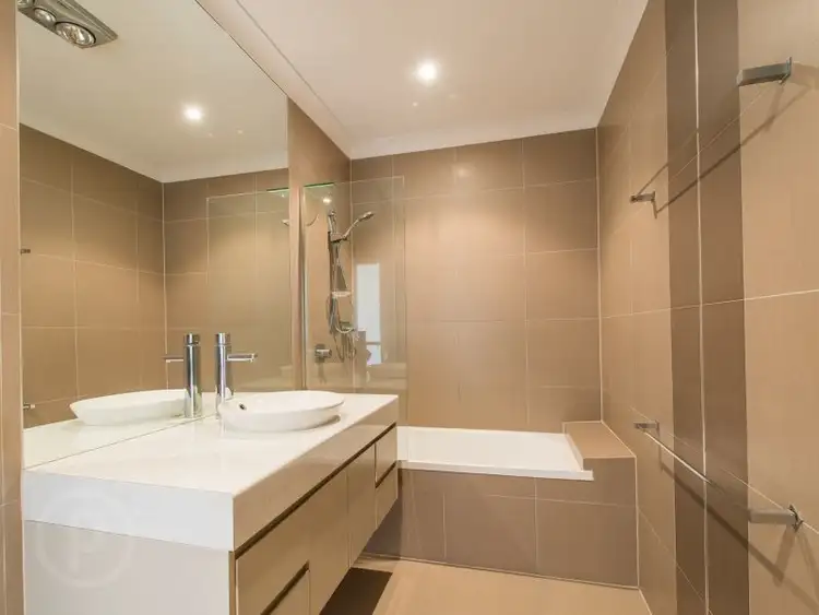 Sixth view of Homely unit listing, 2/29 Lisburn Street, East Brisbane QLD 4169