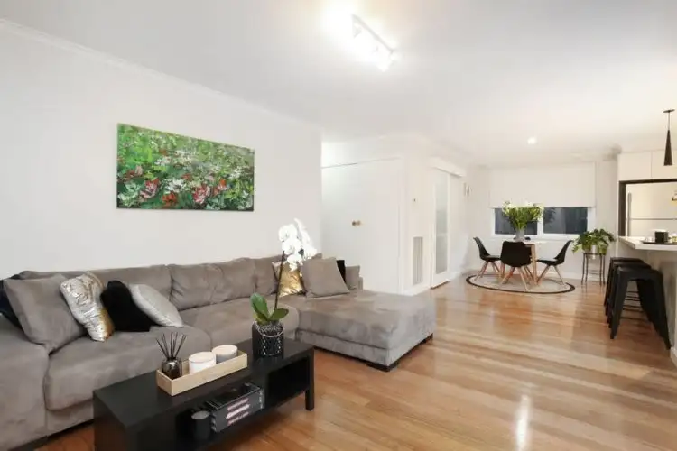 Fifth view of Homely house listing, 7 Dalton Place, Gladstone Park VIC 3043