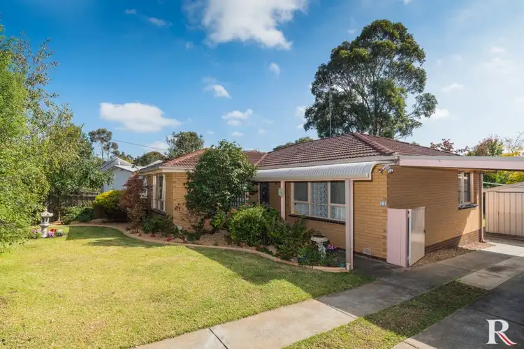24 Walpole
Avenue, Belmont VIC 3216