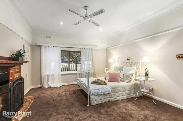 Fourth view of Homely house listing, 2 Barina Crescent, Croydon VIC 3136