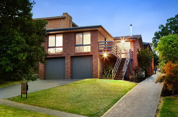 13 Jefferson Grove, Doncaster East VIC 3109