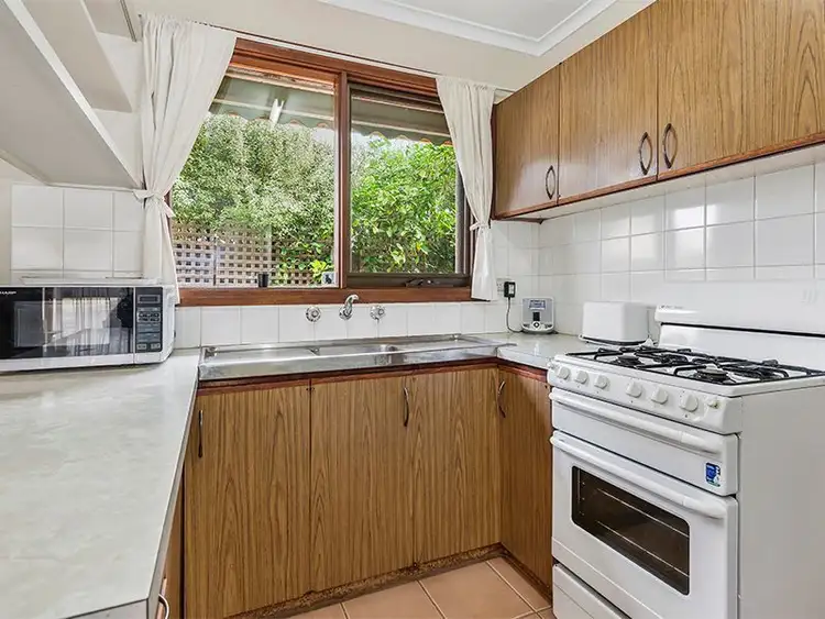 Fifth view of Homely villa listing, 4/492 Main Street, Mordialloc VIC 3195