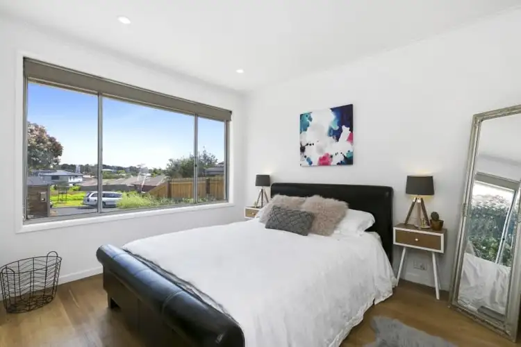 Sixth view of Homely unit listing, 1/11 Raymond Street, Somerville VIC 3912