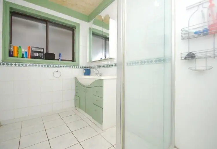 Seventh view of Homely house listing, 18 Ruby Court, Meadow Heights VIC 3048