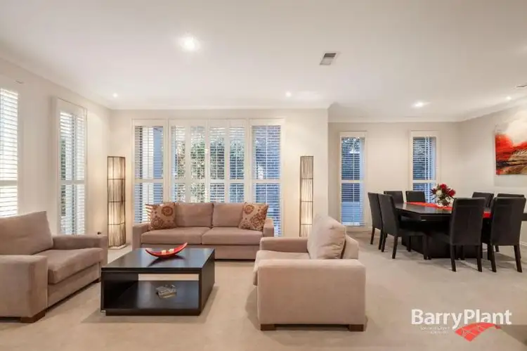 Second view of Homely house listing, 86 Springthorpe Boulevard, Macleod VIC 3085