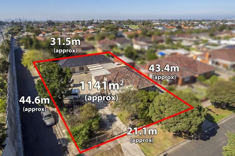 60 Rosala Avenue, Altona North VIC 3025