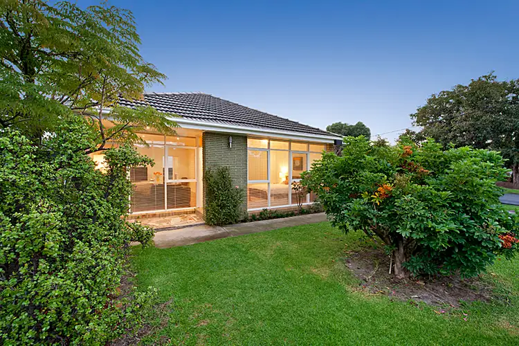 Main view of Homely unit listing, 1/12 Grenville Street, Hampton VIC 3188