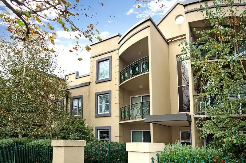 Main view of Homely apartment listing, 6/977 Dandenong Road, Malvern East VIC 3145