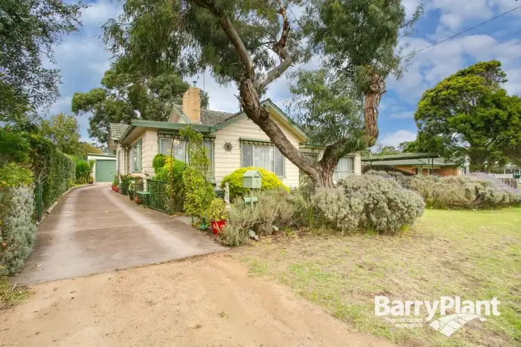Second view of Homely house listing, 5 Devon Street, Rosebud VIC 3939