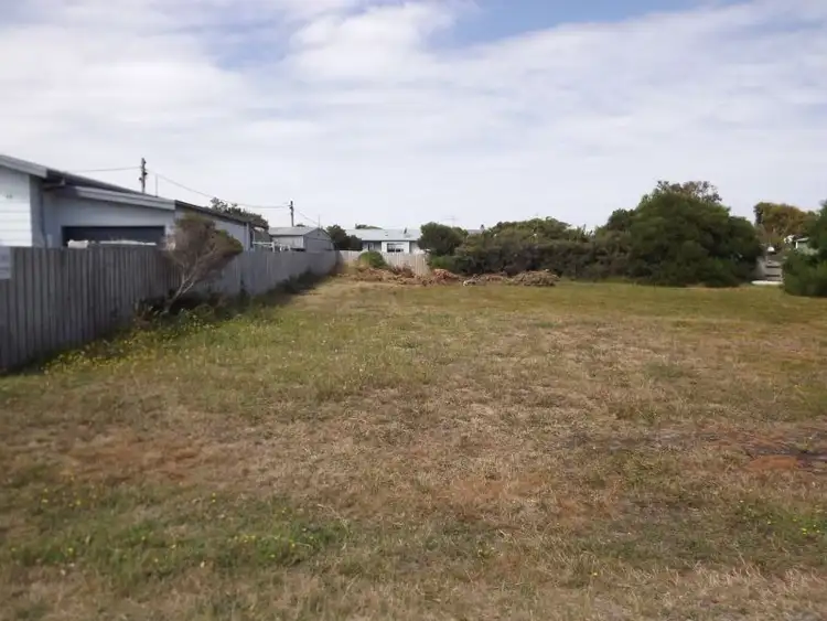 42 MARINE ST, Cape Paterson VIC 3995