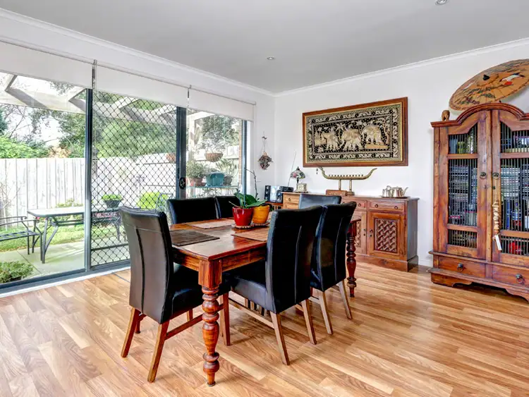 Fifth view of Homely townhouse listing, 4/102-104 Hillcrest Road, Frankston VIC 3199