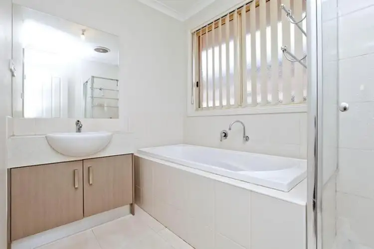 Fifth view of Homely house listing, 4 Impression Avenue, Tarneit VIC 3029