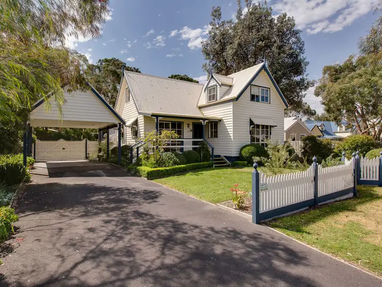 21 Martin St, Silverleaves VIC 3922