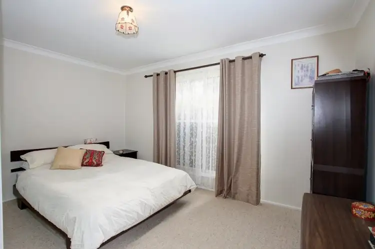 Seventh view of Homely house listing, 5 Charlotte Close, Lurnea NSW 2170